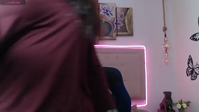 kathepickmanx online show from April 12, 2026, 3:43 am