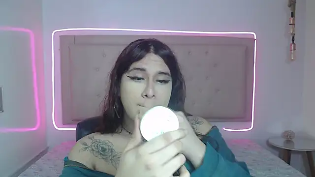 Snapshot of kathepickmanx chatting on October 25, 2025, 3:38 am kathepickmanx online show from October 25, 2025, 3:38 am