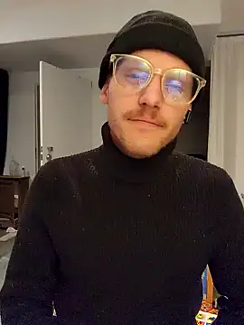 SoxxyNsh online show from April 15, 2026, 6:52 am