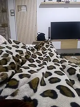 Snapshot of hmtrechaudd chatting on January 12, 2026, 9:31 pm hmtrechaudd online show from January 12, 2026, 9:31 pm