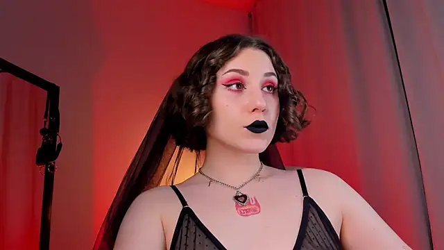 Eva Moss  online show from March 4, 2025, 10:49 pm