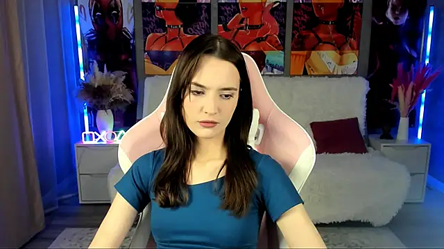 SamanthaaaWalker online show from November 28, 2025, 6:08 pm