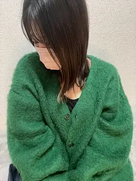 momo-love online show from February 3, 2025, 2:36 am