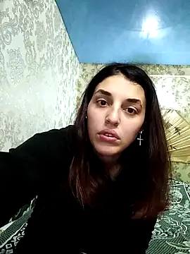 Rosanna Rennie online show from November 13, 2025, 4:16 am