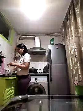 Rosanna Rennie online show from March 19, 2025, 4:13 pm