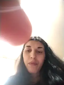 Rosanna Rennie online show from March 3, 2025, 2:06 pm