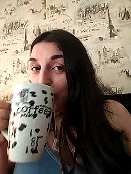 Rosanna Rennie online show from March 2, 2025, 1:09 pm