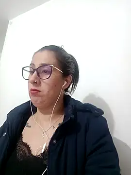 CHARLOTTE 1711 online show from March 6, 2025, 2:19 am