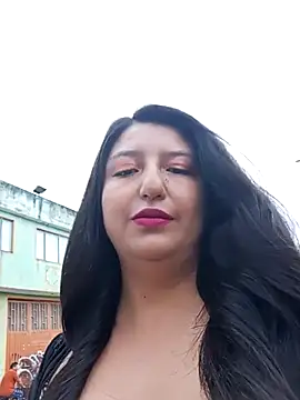 Melyy Edii online show from March 6, 2025, 2:51 pm