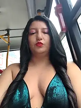 Snapshot of Melyy_Edii chatting on June 5, 2026, 7:19 pm Melyy Edii online show from June 5, 2026, 7:19 pm