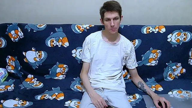 Lester Broo online show from July 1, 2026, 9:04 pm