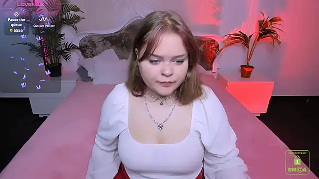 Erica  Alta online show from September 27, 2025, 5:46 am