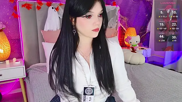 JessicaAddams online show from November 1, 2025, 3:39 pm