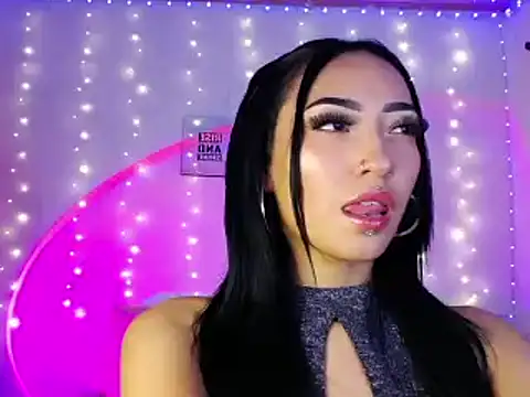 victoria ricci a online show from March 23, 2025, 12:58 am