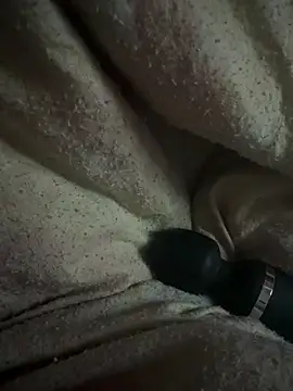 Lilymoonshow online show from February 12, 2026, 7:02 pm