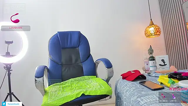 HarolddXL online show from December 1, 2025, 1:56 pm