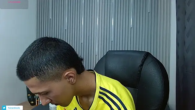 HarolddXL online show from April 7, 2026, 8:21 pm