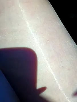 anan2025 online show from December 3, 2025, 6:07 pm