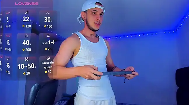 austinoficial online show from February 28, 2025, 4:54 am