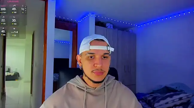 austinoficial online show from March 11, 2025, 11:58 pm