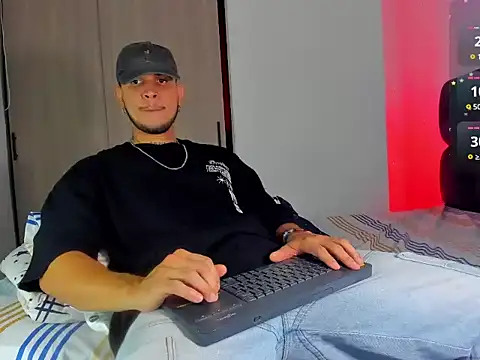 austinoficial online show from December 21, 2025, 7:10 am