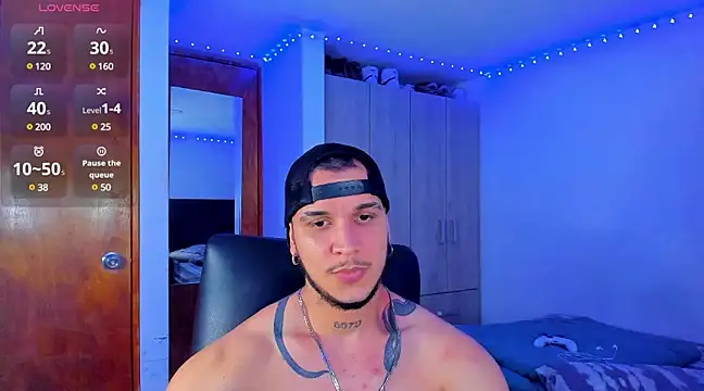 austinoficial online show from February 26, 2025, 8:50 am