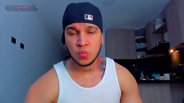 austinoficial online show from May 27, 2026, 8:49 pm