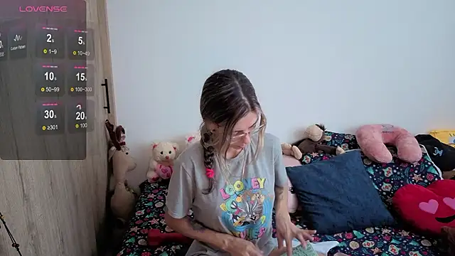 Princezzlove3 online show from February 20, 2026, 1:13 pm