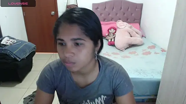 july-feria online show from September 28, 2025, 4:14 pm