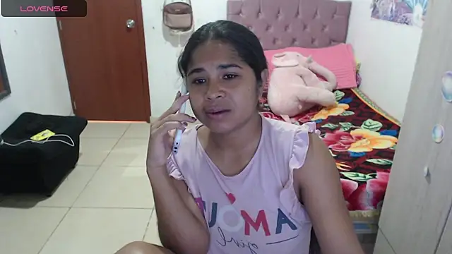 july-feria online show from December 22, 2025, 3:56 pm