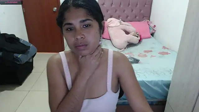 july-feria online show from October 22, 2025, 7:02 pm