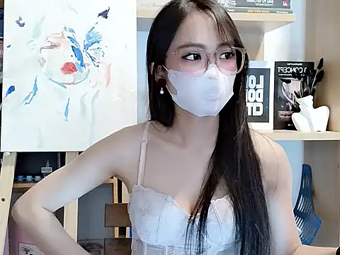 Lush-Office online show from October 13, 2025, 9:44 am