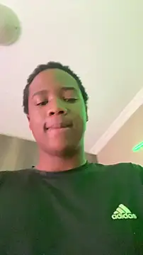 Snapshot of snotLoud chatting on February 28, 2026, 7:41 am snotLoud online show from February 28, 2026, 7:41 am