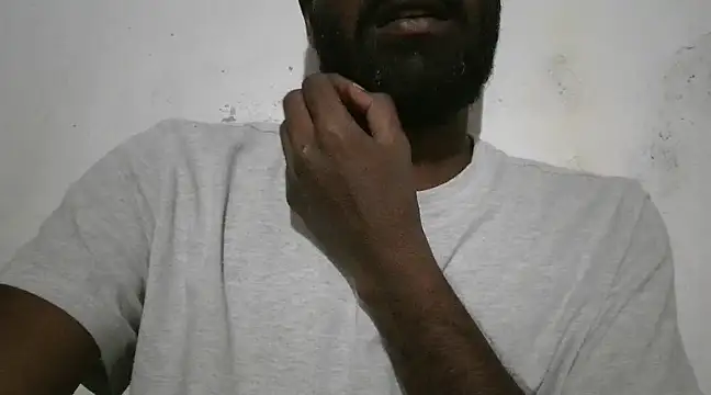 Snapshot of Raja_gamer chatting on January 21, 2025, 6:43 am Raja gamer online show from January 21, 2025, 6:43 am