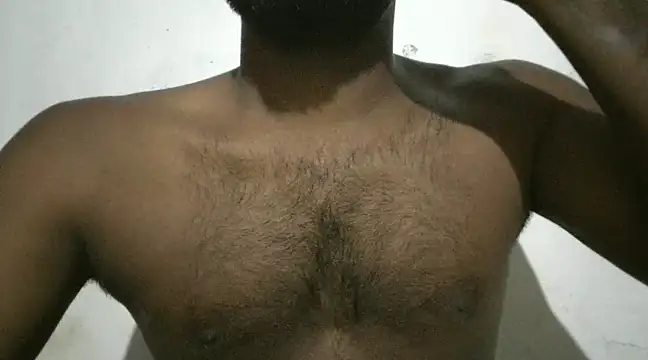 Snapshot of Raja_gamer chatting on February 5, 2025, 4:58 pm Raja gamer online show from February 5, 2025, 4:58 pm