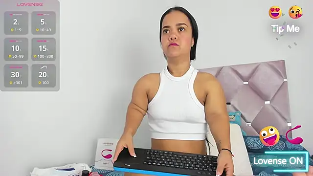 AnieRey online show from March 21, 2026, 12:09 pm