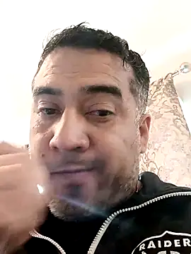 Snapshot of smoothwick chatting on March 7, 2025, 10:21 pm smoothwick online show from March 7, 2025, 10:21 pm