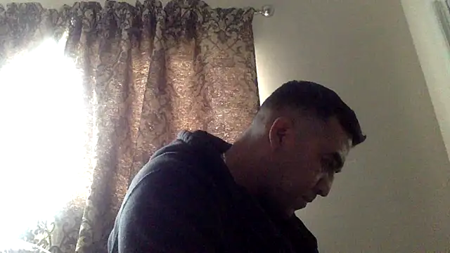 Snapshot of smoothwick chatting on February 12, 2025, 4:33 pm smoothwick online show from February 12, 2025, 4:33 pm