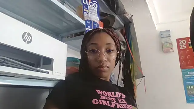 esmeralda-bk online show from March 10, 2025, 6:01 pm