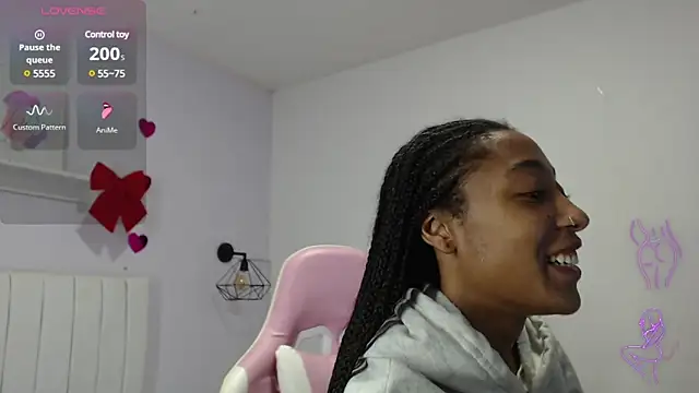 esmeralda-bk online show from March 6, 2025, 9:42 pm