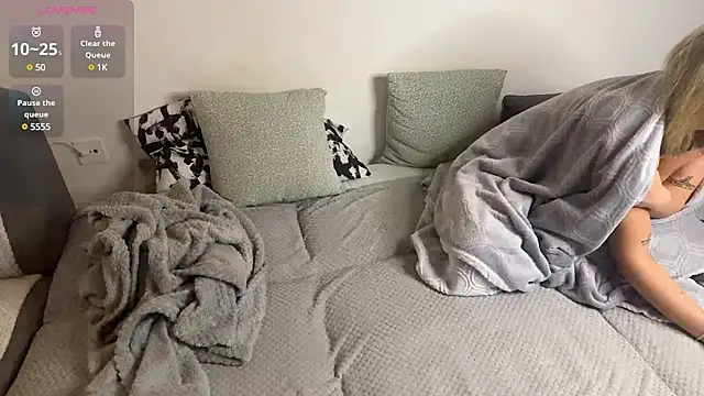 Snapshot of muscleloves chatting on March 21, 2025, 8:18 pm muscleloves online show from March 21, 2025, 8:18 pm