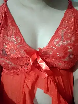 Snapshot of nikkibenza chatting on February 12, 2026, 5:56 pm nikkibenza online show from February 12, 2026, 5:56 pm