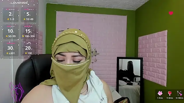 zahra Jalid online show from October 17, 2025, 10:33 pm