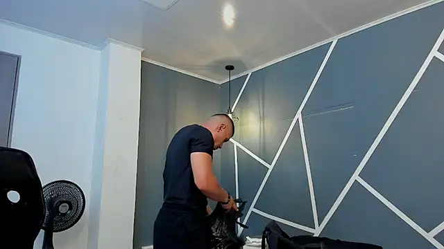 bruno cavalli online show from April 4, 2026, 5:19 pm