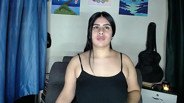 Snapshot of Antonellaa_111 chatting on March 3, 2025, 4:00 am Antonellaa 111 online show from March 3, 2025, 4:00 am