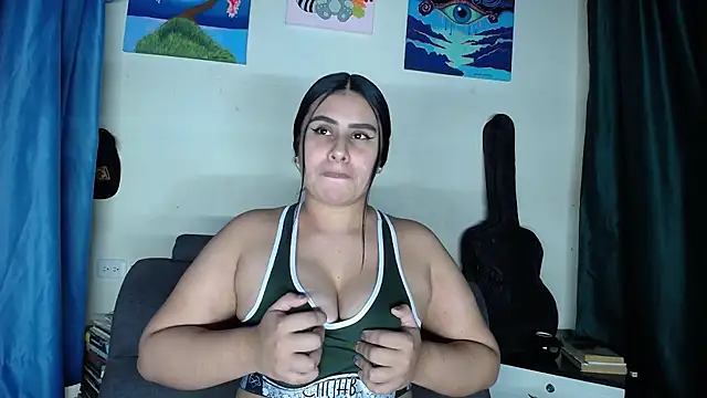 Snapshot of Antonellaa_111 chatting on March 16, 2025, 6:20 am Antonellaa 111 online show from March 16, 2025, 6:20 am
