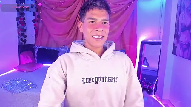 Ethan Boyy online show from October 29, 2025, 11:25 pm