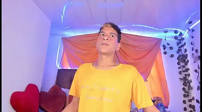 Ethan Boyy online show from March 14, 2025, 5:02 pm