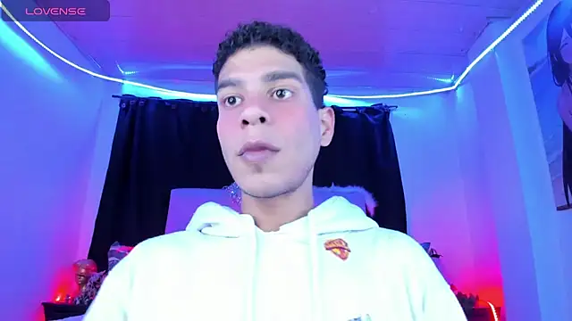 Ethan Boyy online show from April 11, 2026, 6:00 pm