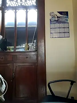 AnonymousGirl online show from November 6, 2025, 1:37 pm